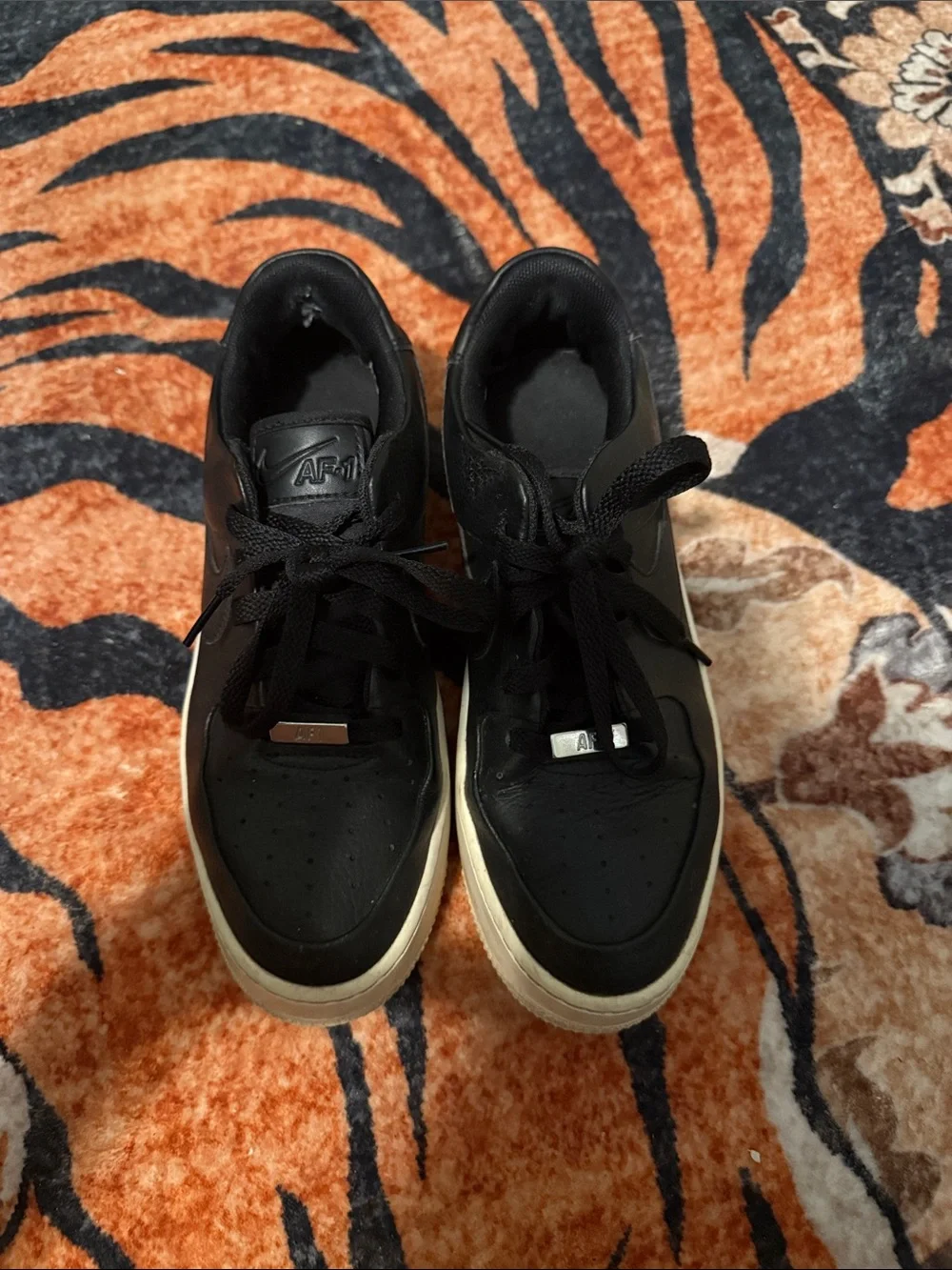 Nike Black Leather Low-Top Sneakers with Cream Sole